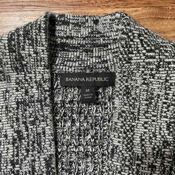Banana Republic Cardigan Wool Open Front Sleeveless Gray Sweater Women's Size M - Picture 2 of 9
